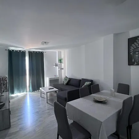 Апартаменты Atico En La Playa, Playamar *